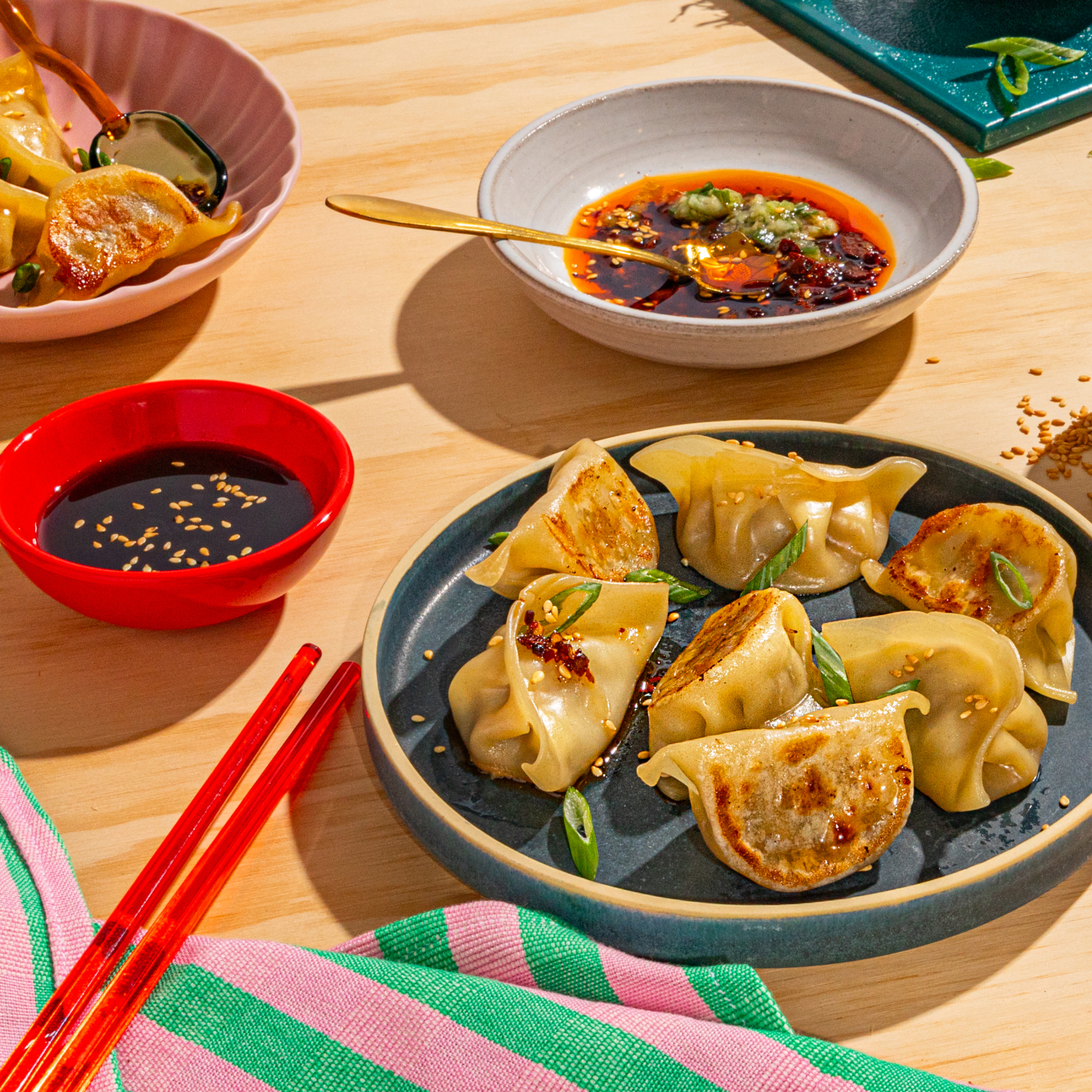 Potstickers (50 PC) - Savory Beef-Potstickers-MìLà