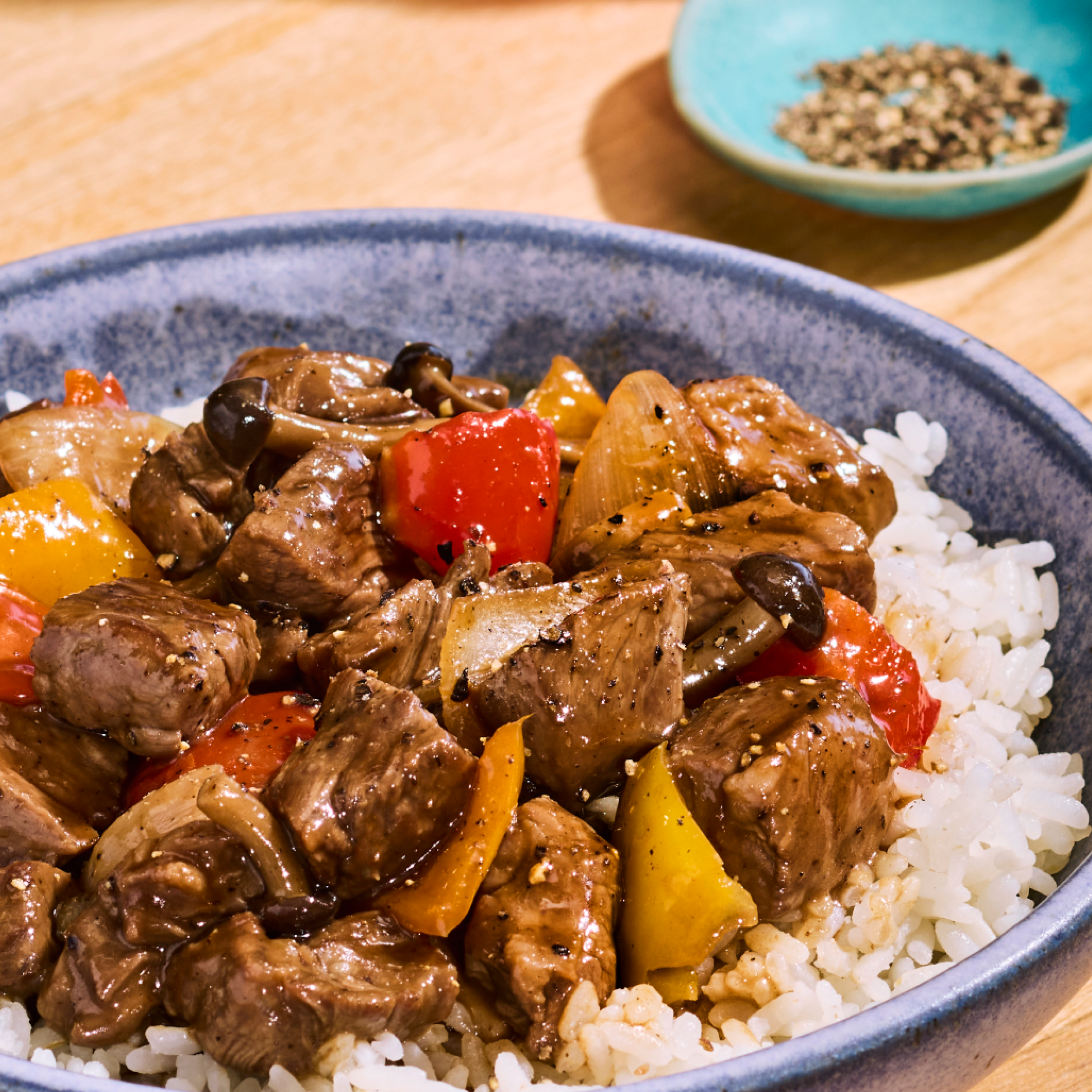 Black Pepper Beef Rice Bowl-Rice Bowl-MìLà